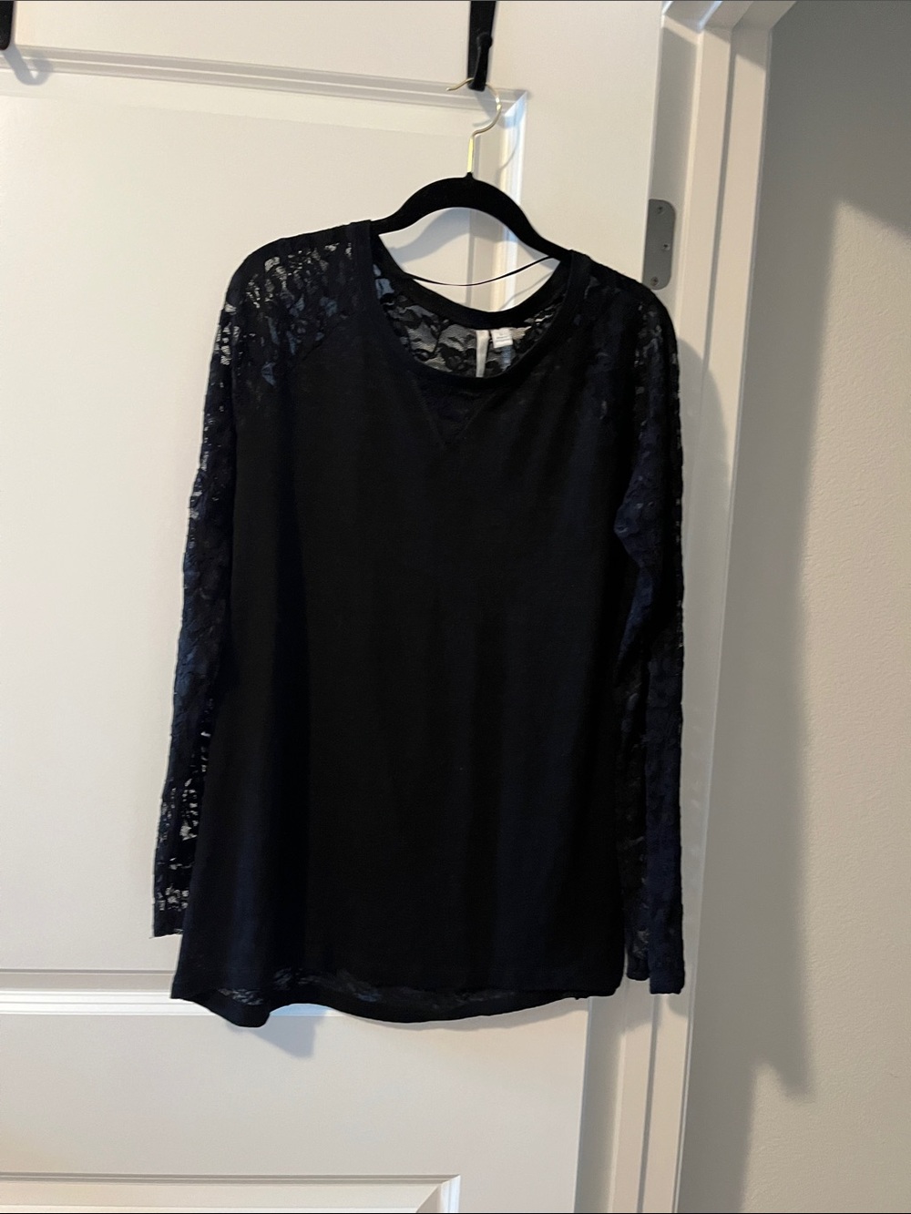 LC Lauren Conrad Black Lace Long-Sleeve Tee
